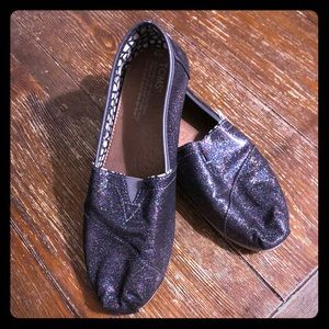 ✨EUC Toms Gray Glitter Sparkle Shoes Sz 8✨